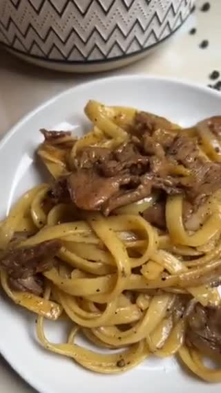 Foto langkah ke 7 dari resep 025. Black Pepper Fettuccine.