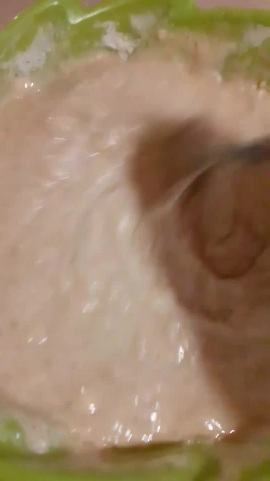 عکس مرحله 4 از دستور کیک سیب دارچین بی همه چیز من 😅