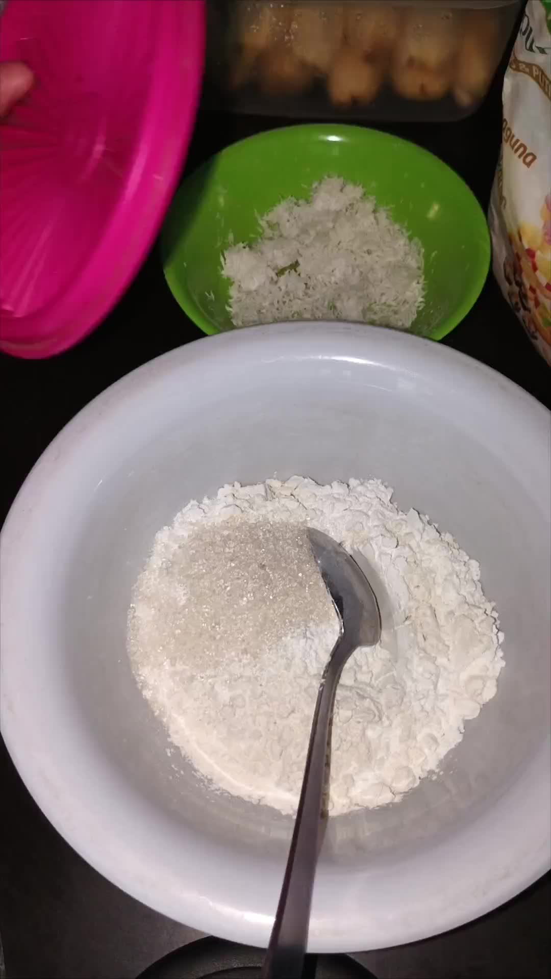 Foto langkah ke 3 dari resep Pisang Goreng Thailand Wijen Putih.