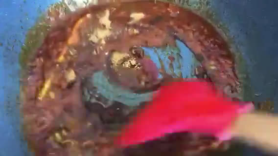 Gambar langkah 1 resipi Daging Tumis Tomyam.