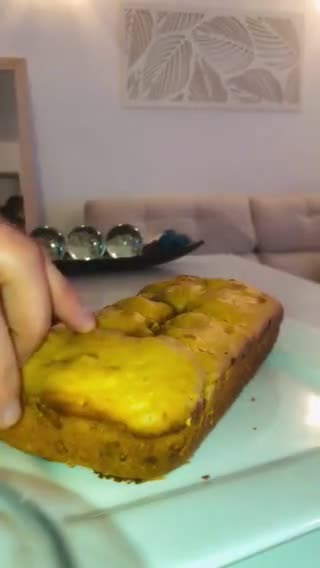 Foto del paso 4 de la receta: Budín relleno de dulce de leche
