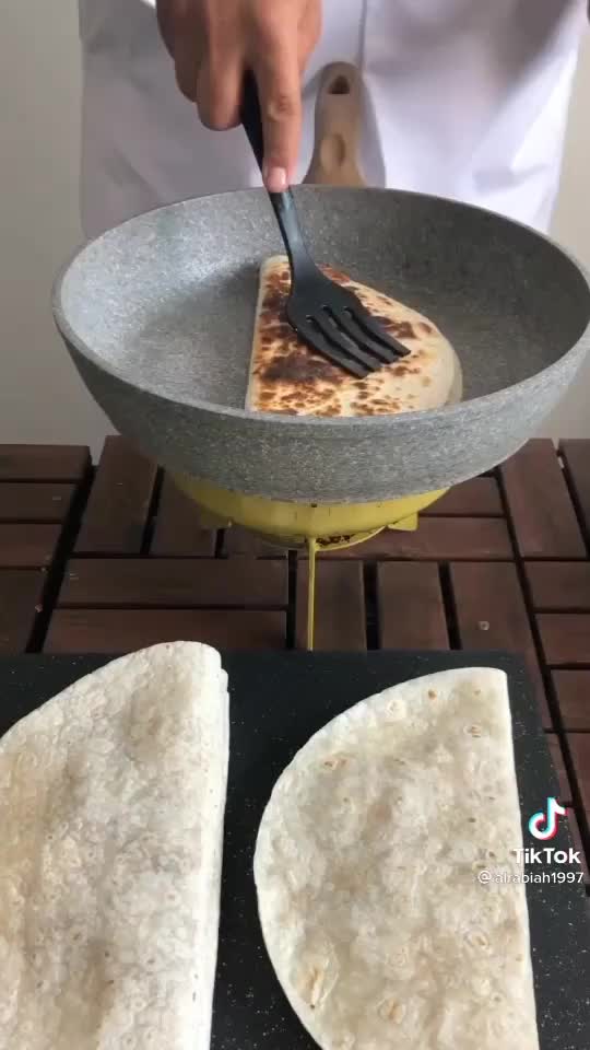 صورة لخطوة 1 من وصفة كساديه دجاج