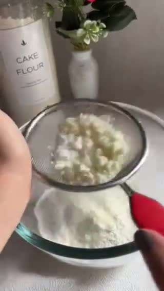 Foto langkah ke 1 dari resep Cake Potong.