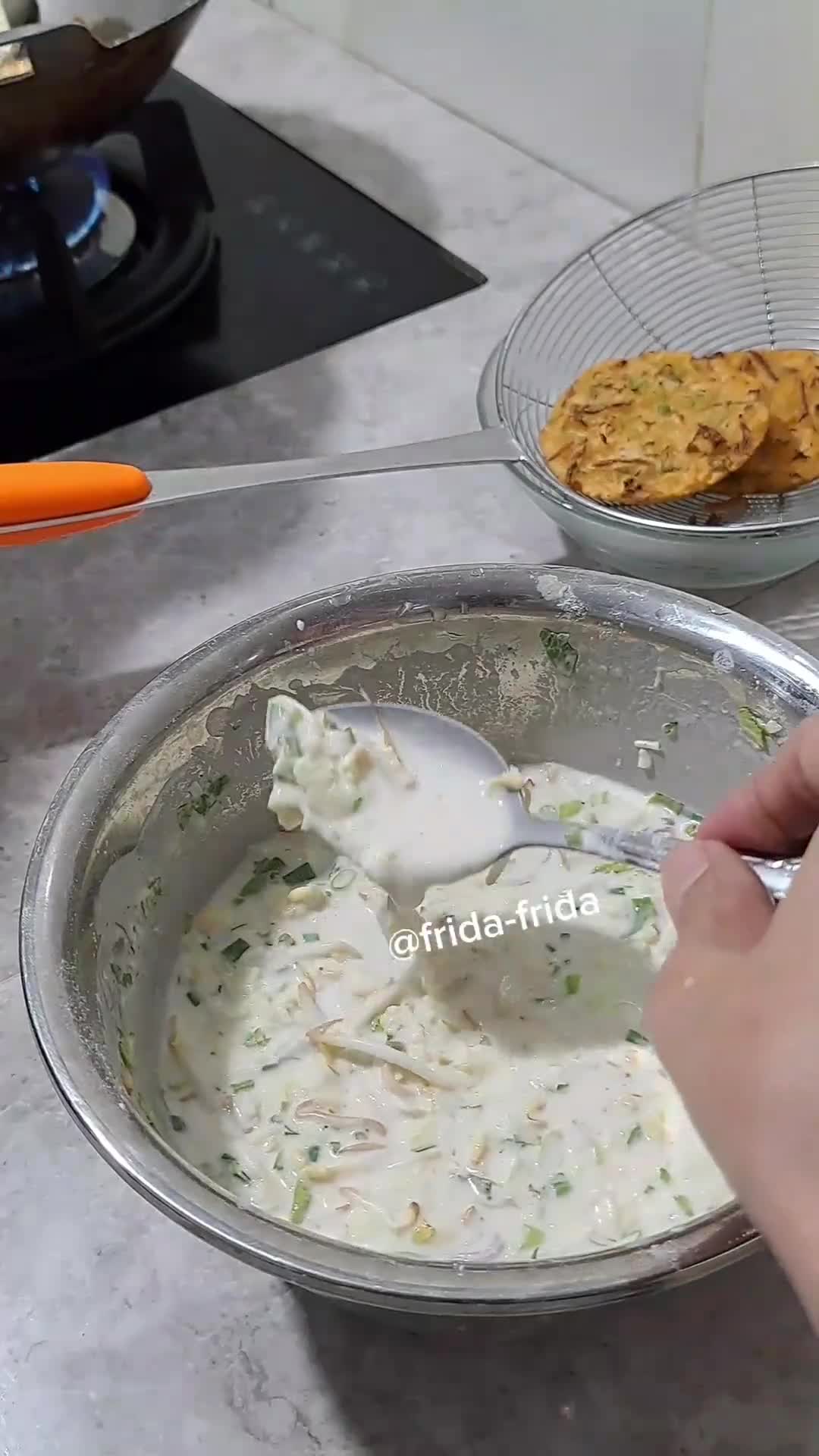 Foto langkah ke 3 dari resep Weci | Ote-Ote.