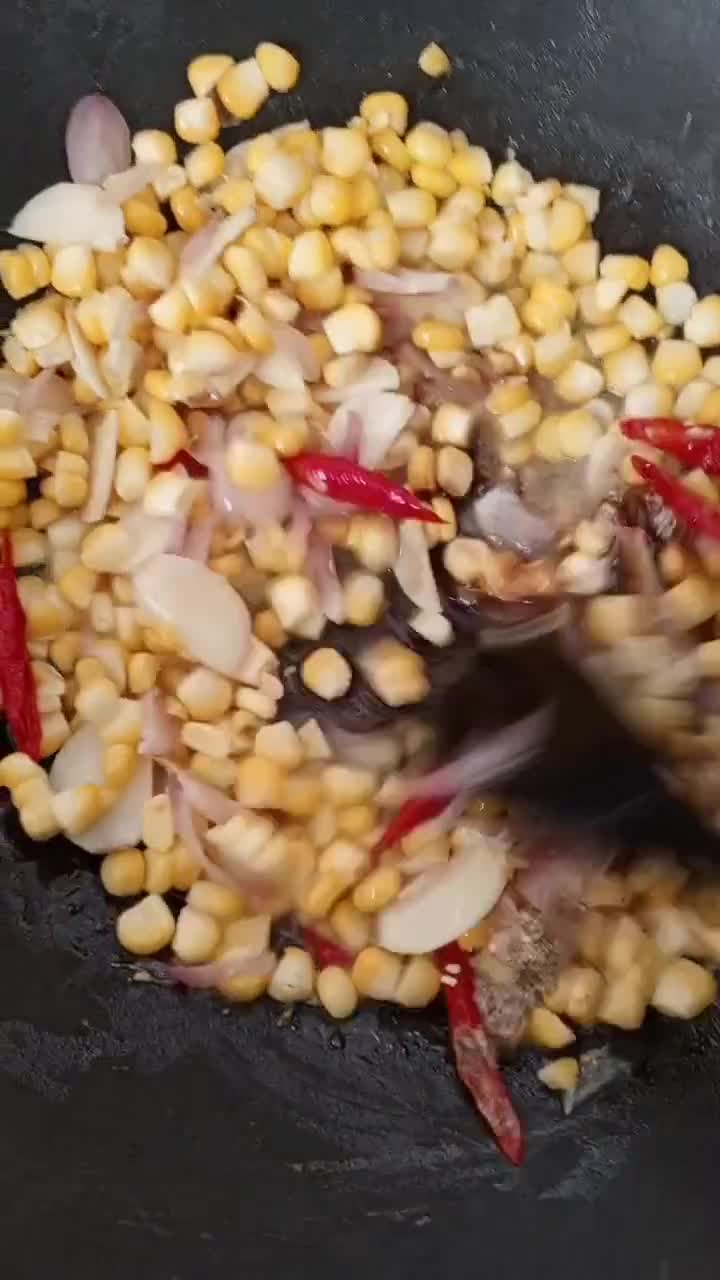 Foto langkah ke 3 dari resep Tumis Bayam Ala Popeye.