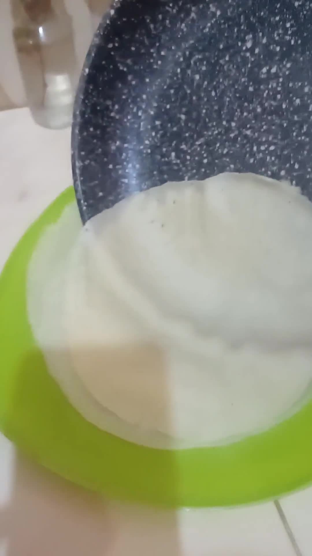 Foto langkah ke 4 dari resep Risoles Rogout Sayur.