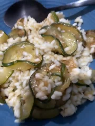 Une image de l'étape 3 de Risotto aux courgettes 🥒.