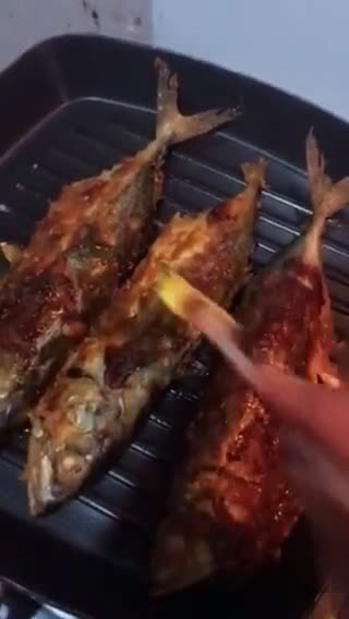 Foto langkah ke 5 dari resep Kembung Bakar Padang.