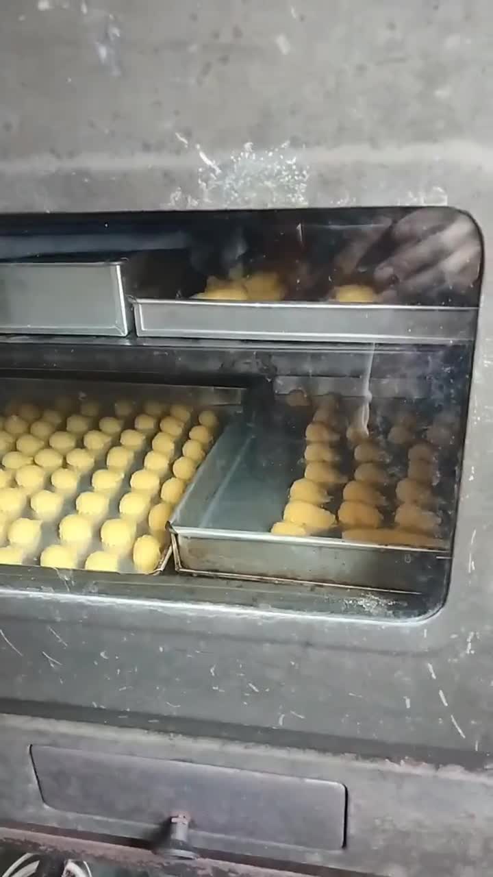 Foto langkah ke 6 dari resep (534) Soes Original (Vla Susu).