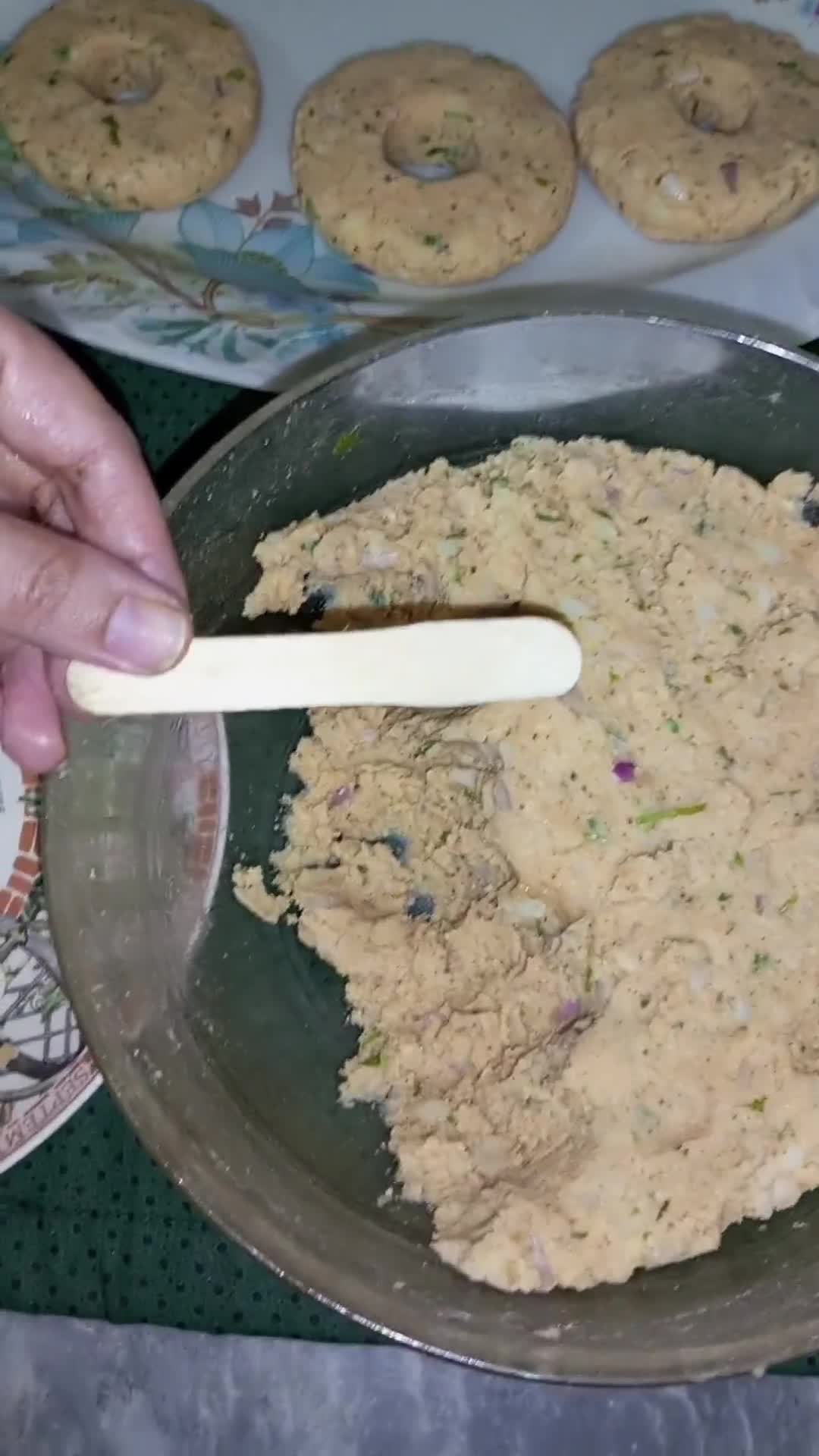 A picture of step 4 of Crispy Potato Popsicles 🇵🇰🇮🇳.