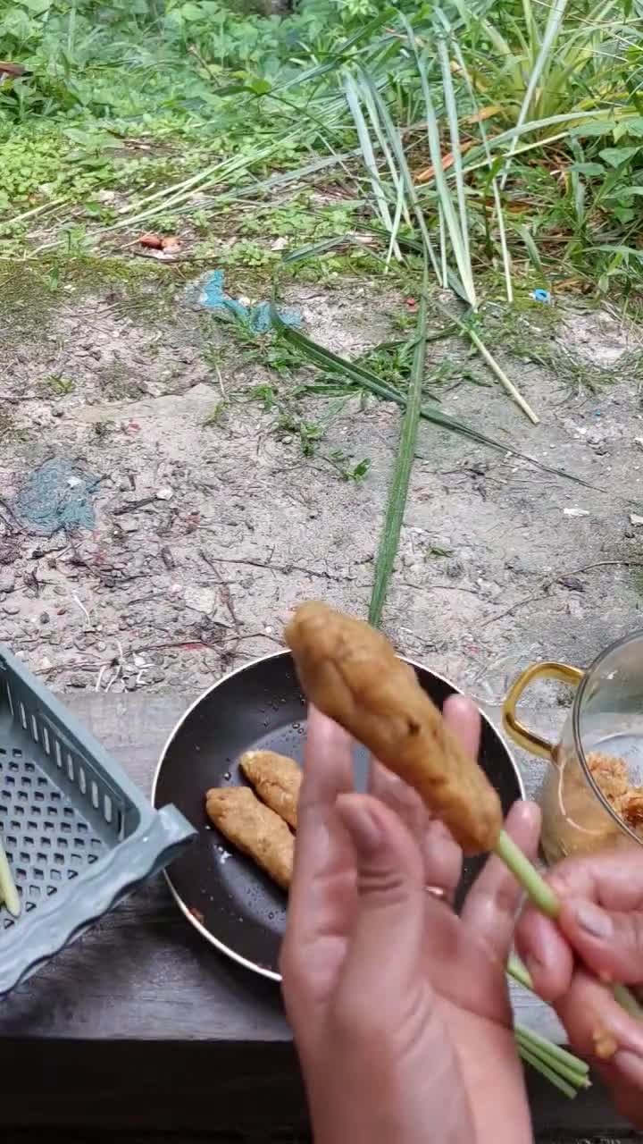 Foto langkah ke 4 dari resep Sate Lilit Ayam Khas Bali Sambal Matah.