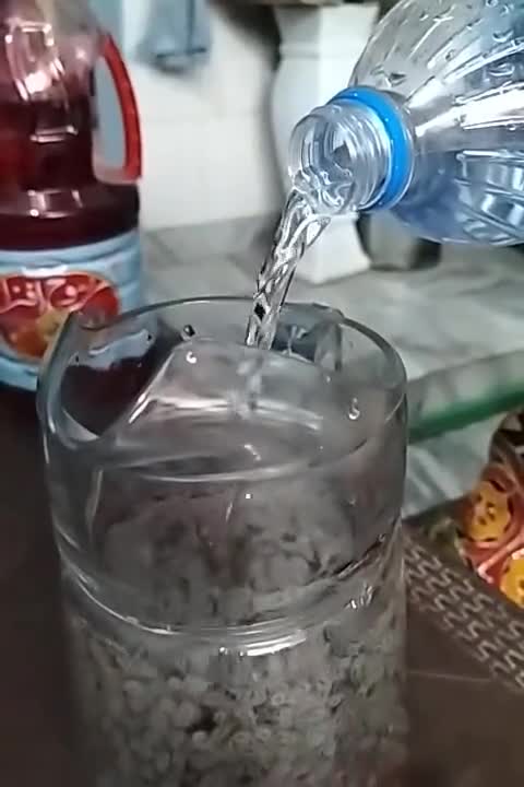 A picture of step 2 of Rooh Afza.