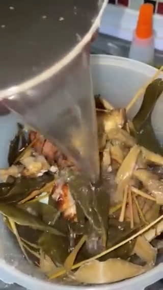 Foto langkah ke 3 dari resep Telur Asin Rempah.