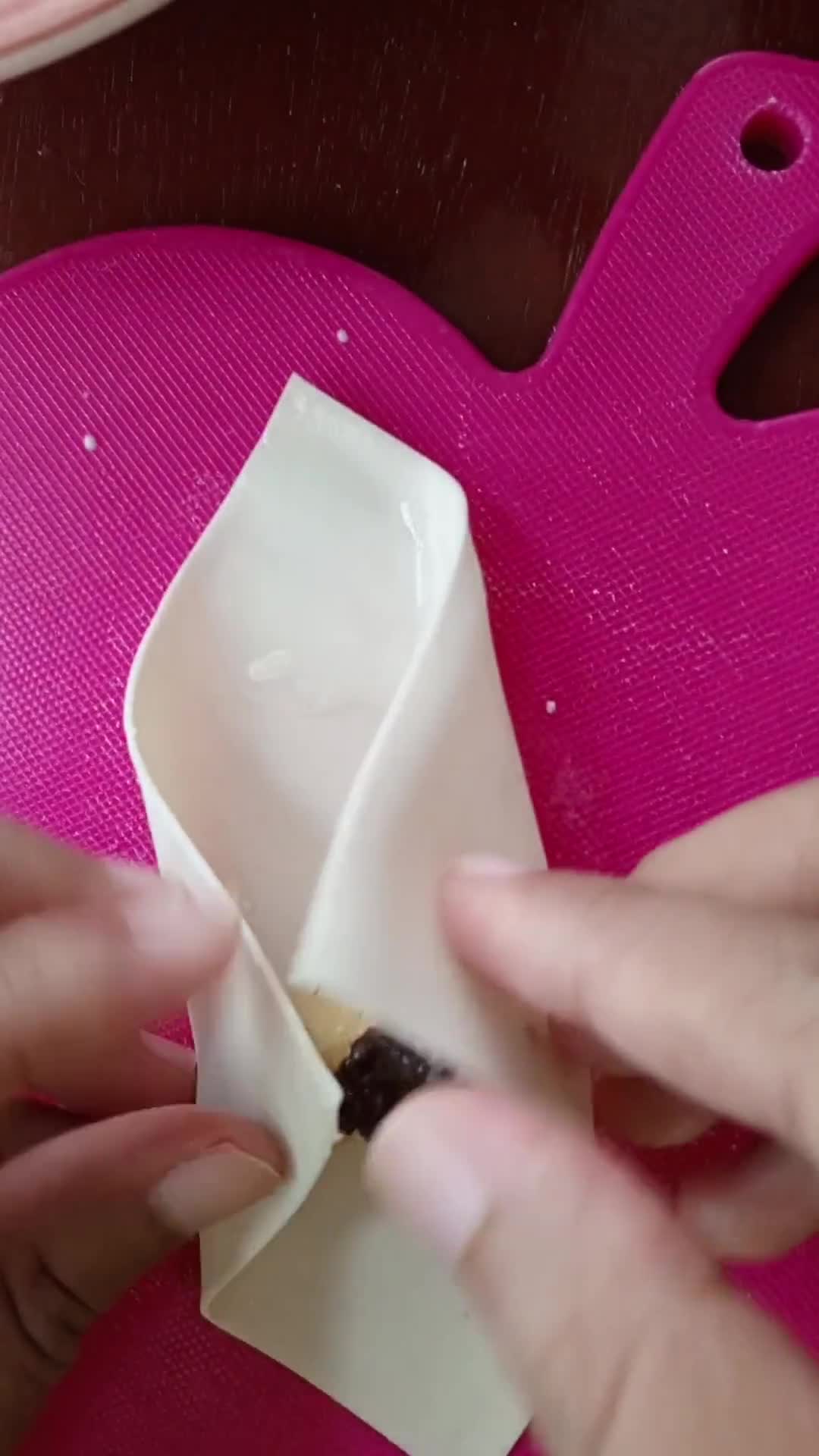 Foto langkah ke 2 dari resep Piscok Mini Lumer.