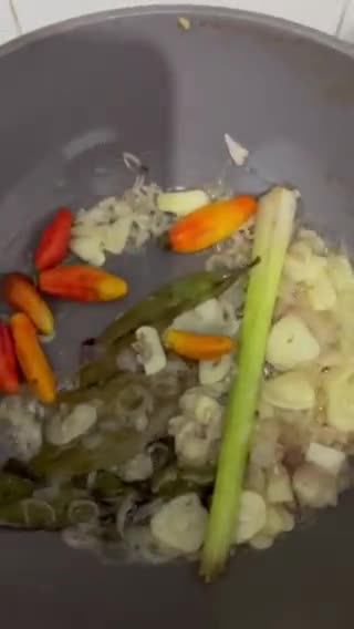 Foto langkah ke 3 dari resep Nasi Liwet Rice Cooker.