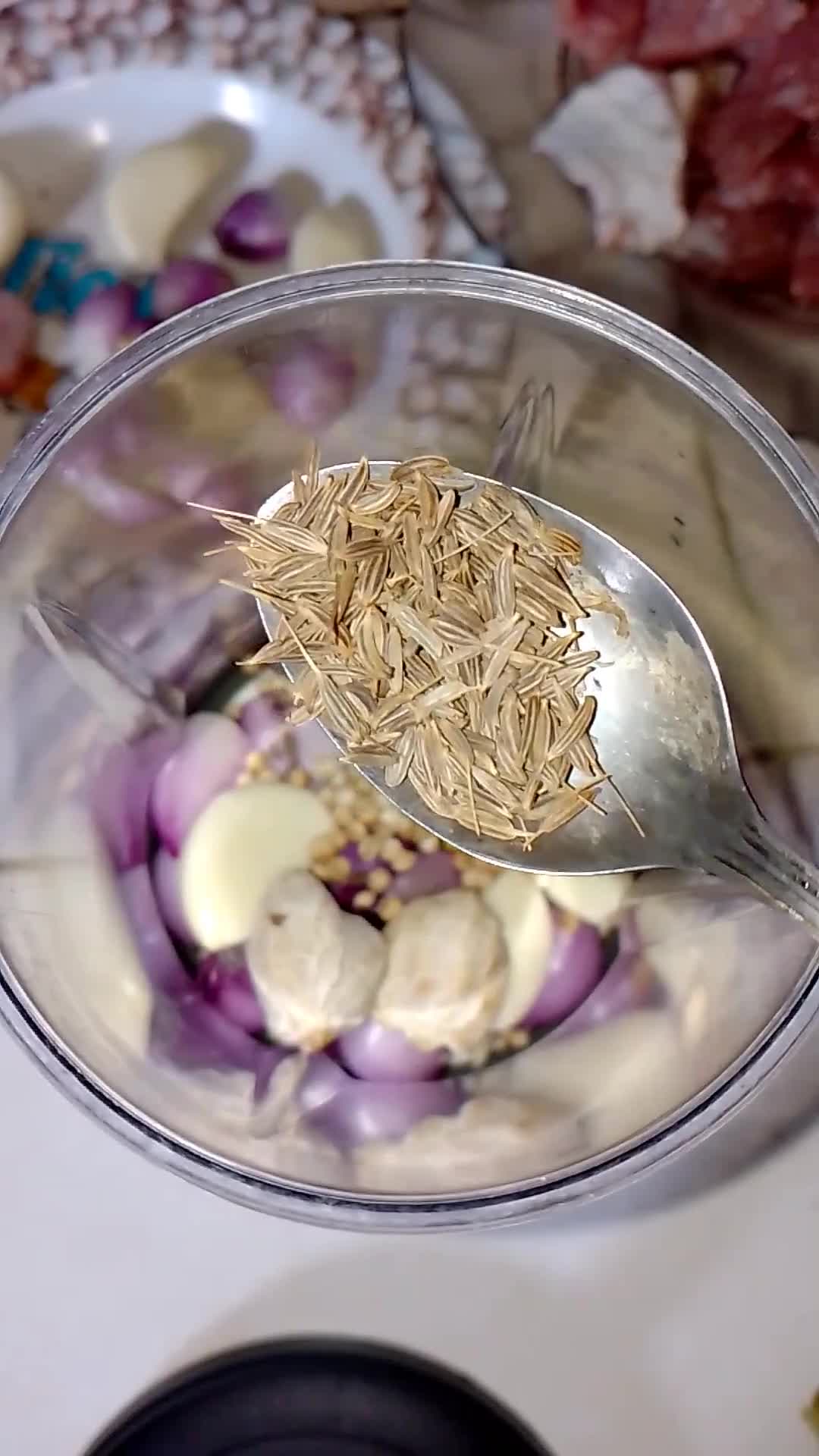 Foto langkah ke 1 dari resep Rawon Daging & Tetelan Sapi.