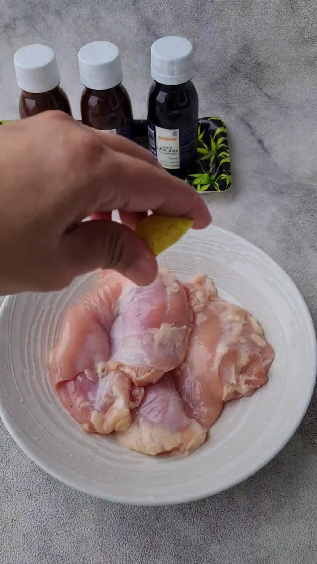 Foto langkah ke 1 dari resep Grill Chicken.