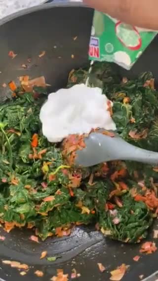 Foto langkah ke 5 dari resep Sayur Singkong Kecombrang.