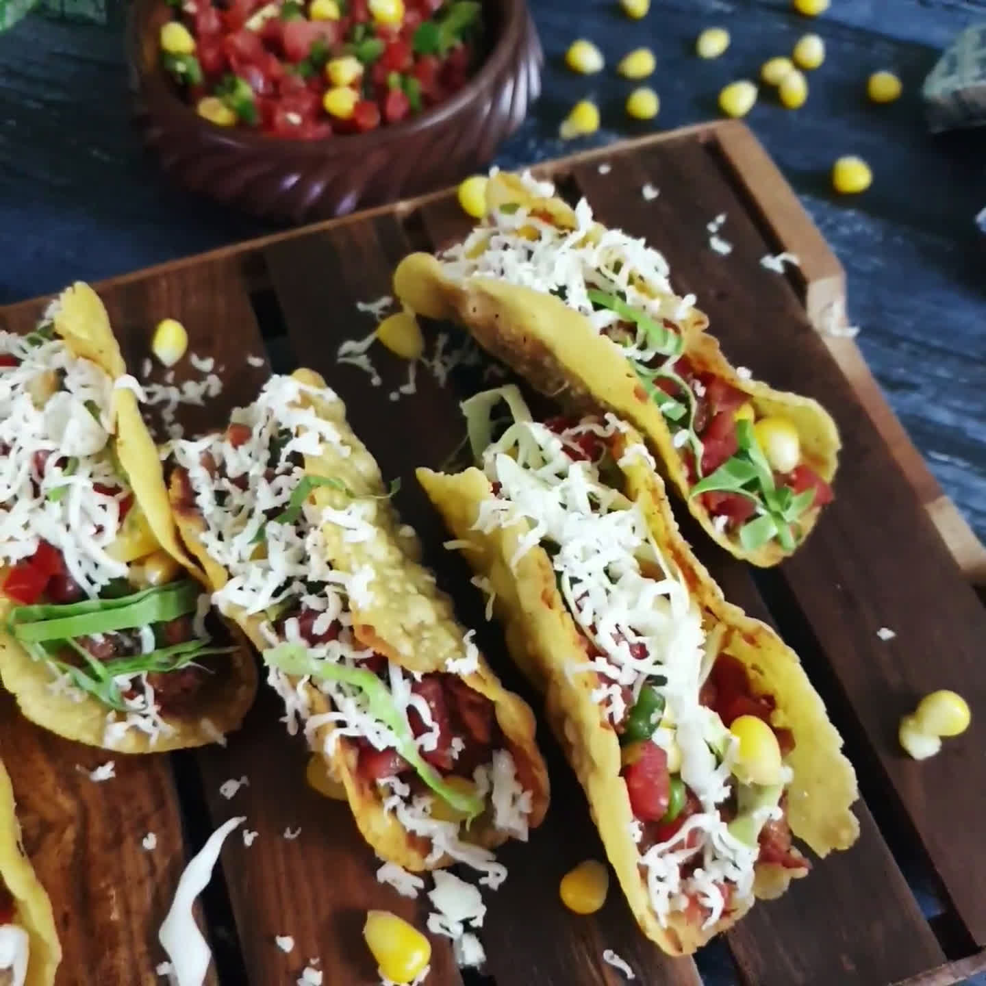 મેક્સીકન ટાકોસ જૈન (Mexican Tacos Jain recipe in Gujarati) રેસીપી સ્ટેપ16ફોટો