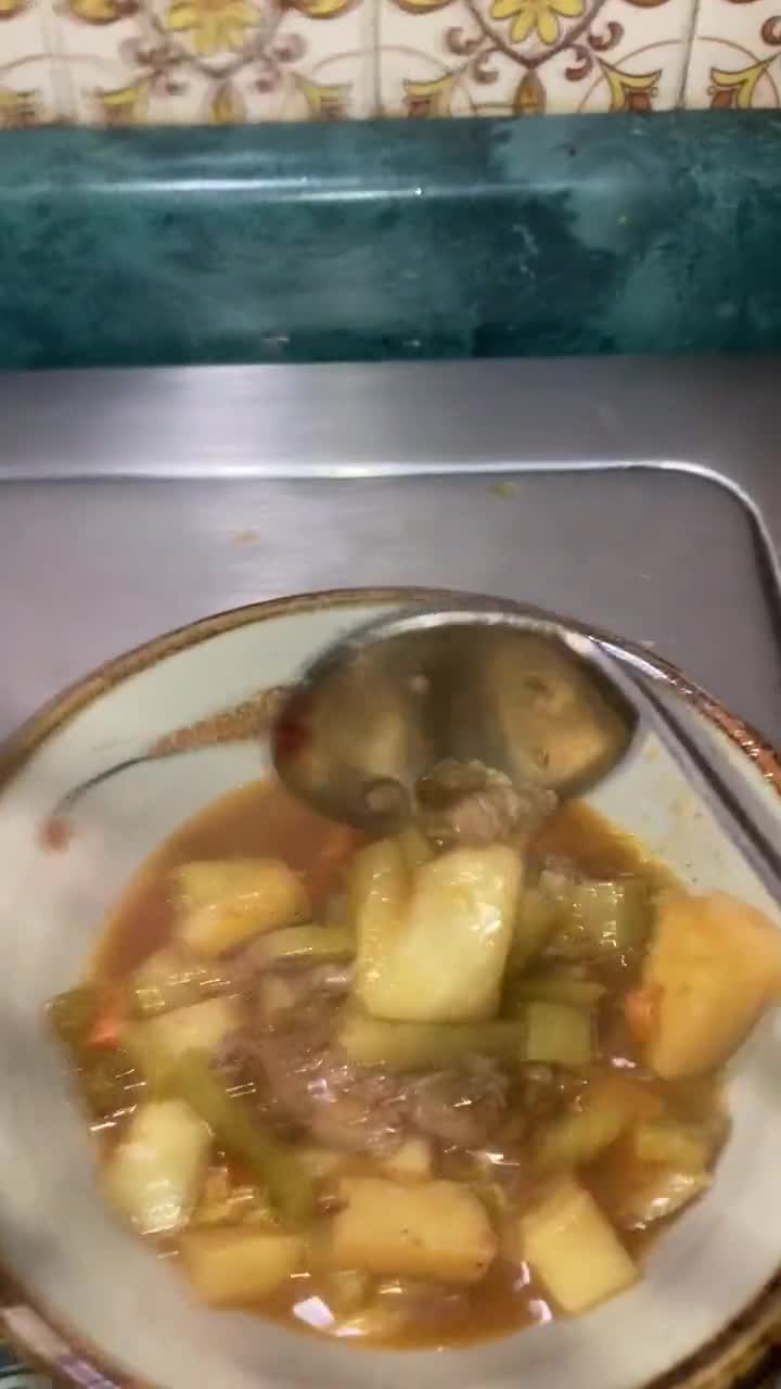 Foto del paso 6 de la receta: Delicioso hígado en caldo con verduras a la @jauregrill