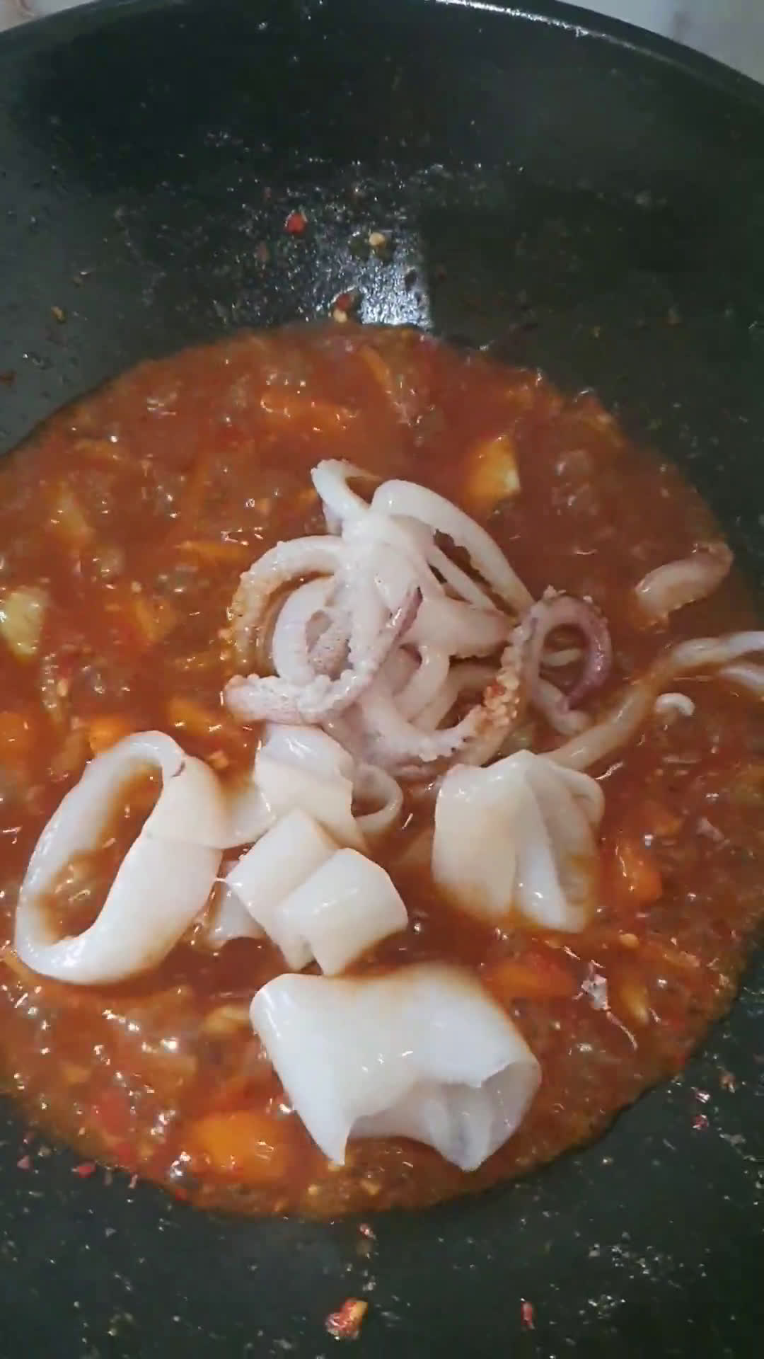 Foto langkah ke 3 dari resep Cumi Saus Tiram.
