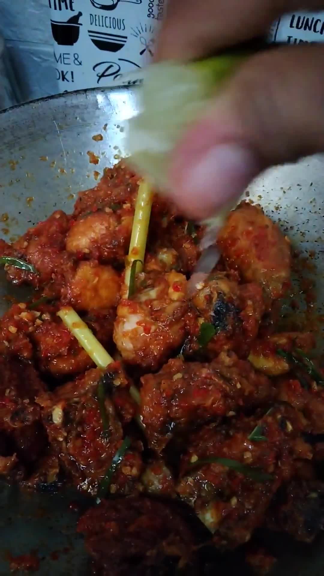 Gambar langkah 3 resipi Ayam masak ala thai.