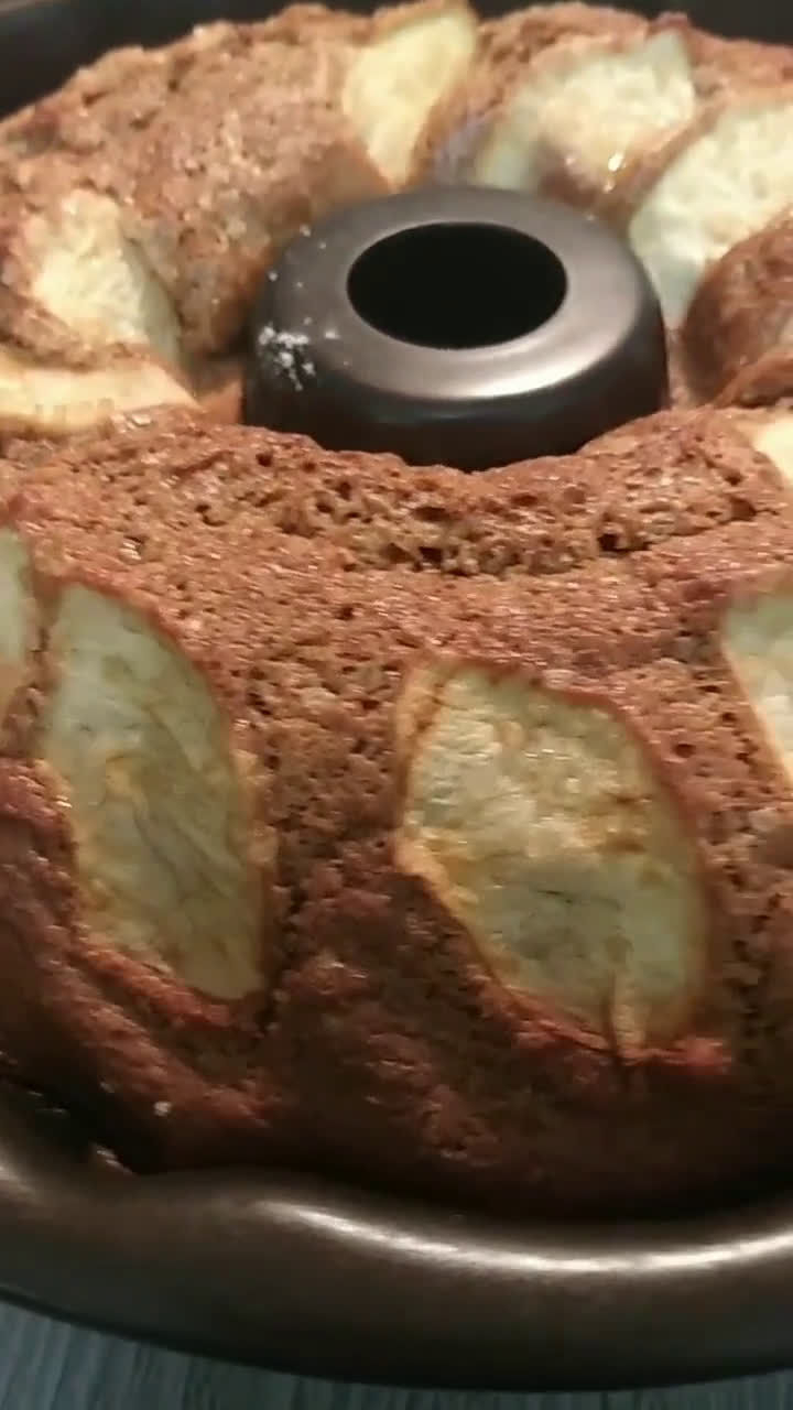 Φωτογραφία βήματος 3 της συνταγής Κέικ 🍞 της Έλενας με κομμάτια μήλου 🍏 και αλεύρι ολικής άλεσης