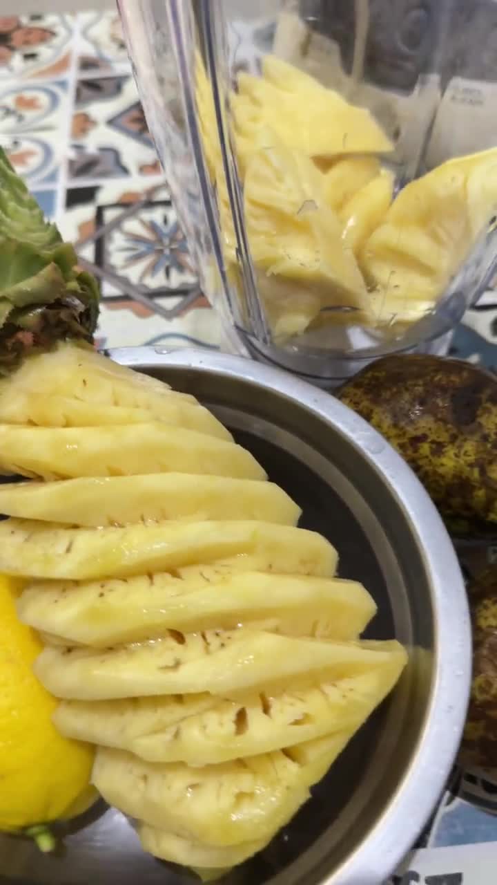 Foto langkah ke 1 dari resep Nanas Kedondong Lemon Juice.