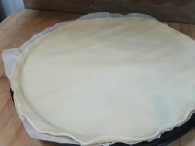 A picture of step 2 of Blueberry Pie☕️.