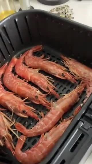 Foto del paso 2 de la receta: Gambones en airFryer, sin humos!