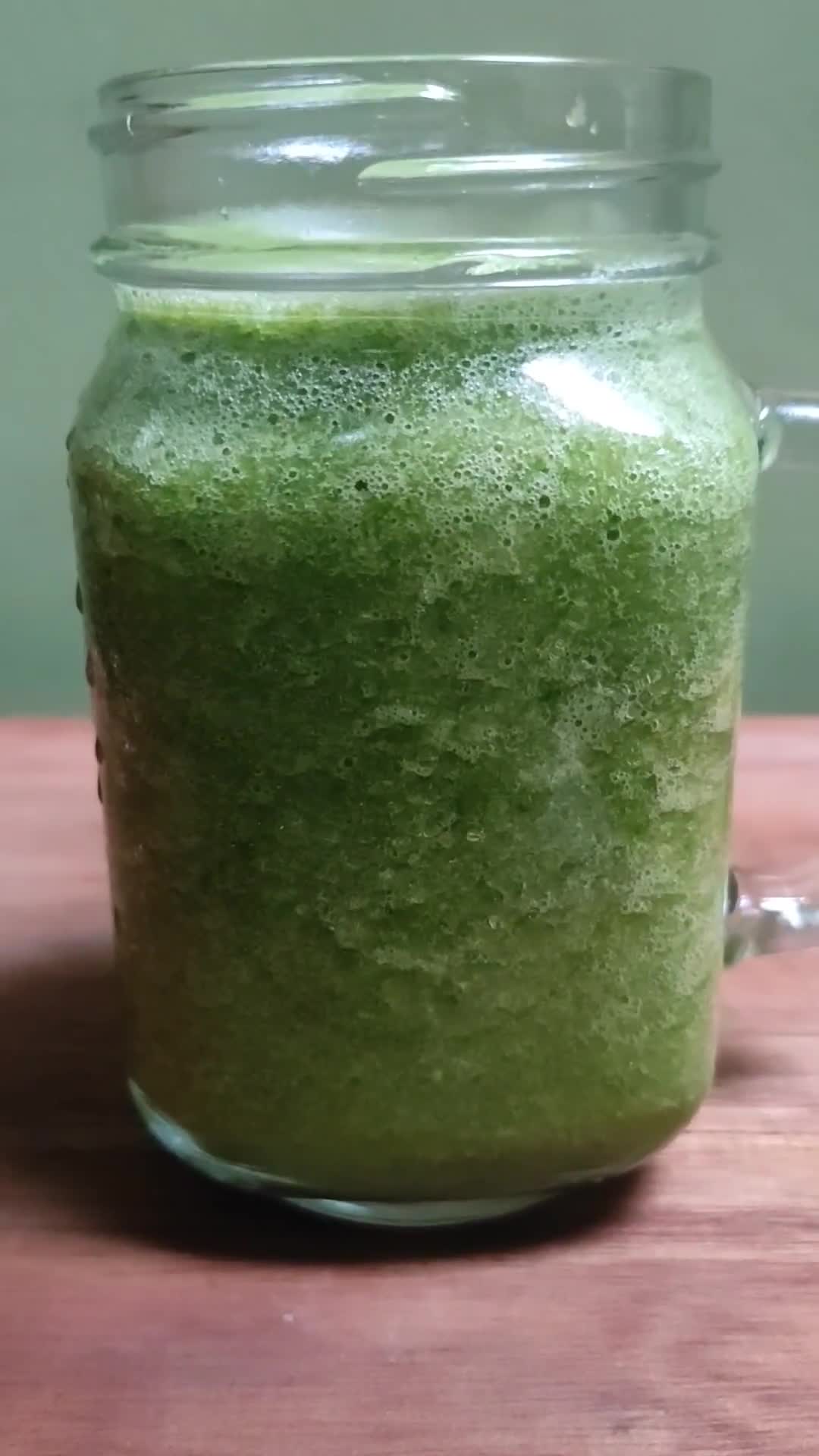 Foto langkah ke 6 dari resep Green Smoothie (Lettuce, Timun, Nanas).