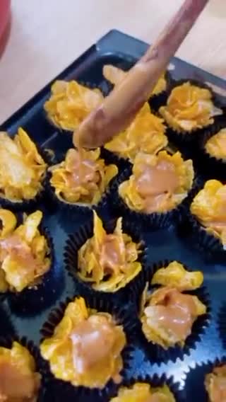Gambar langkah 5 resipi 👩‍🍳Cornflakes Madu Biscoff.