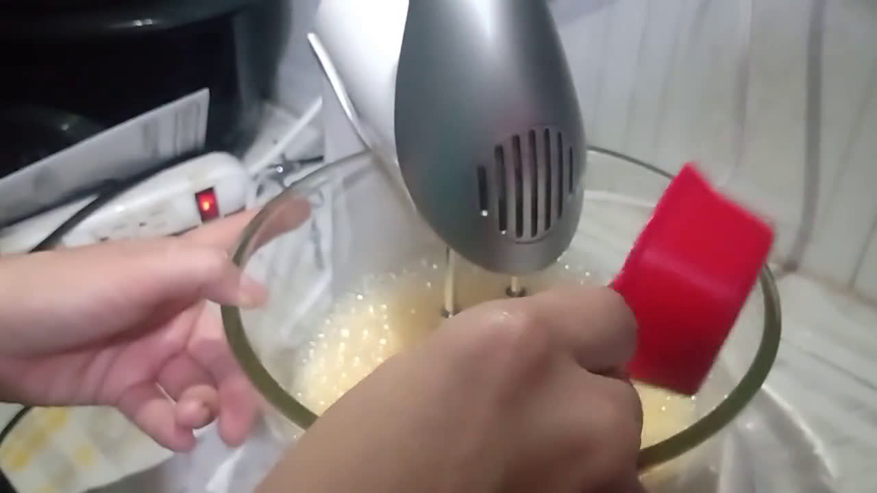 Foto del paso 4 de la receta: Torta de zanahoria sin leche