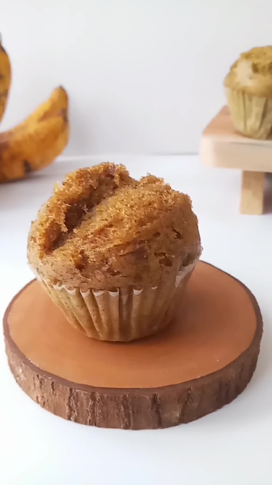 Foto langkah ke 6 dari resep Bolu Kukus Pisang Pandan 1 Telur.