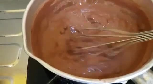 Foto langkah ke 2 dari resep Bubur Sumsum Cokelat.