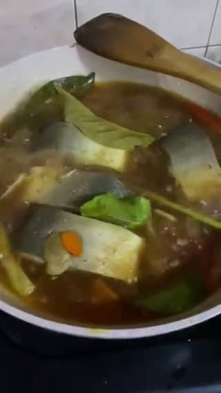 Foto langkah ke 5 dari resep Pindang Bandeng Kuah Segar.