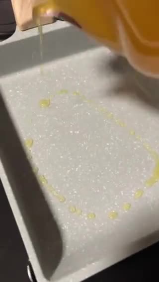 Foto del paso 4 de la receta: Tortilla casi japonesa, mmmm para bocadillos, con aire español