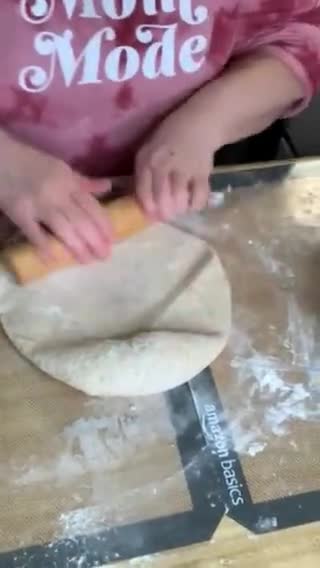 Foto del paso 3 de la receta: Pizza estilo chicago de queso