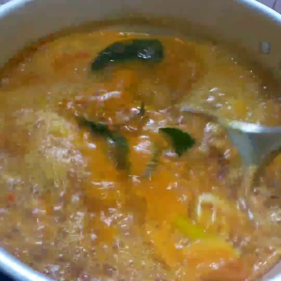 Foto langkah ke 4 dari resep Sayur Krecek dan Kacang Tolo.