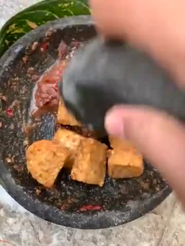 Foto langkah ke 3 dari resep Tempe Pecak Kemangi.