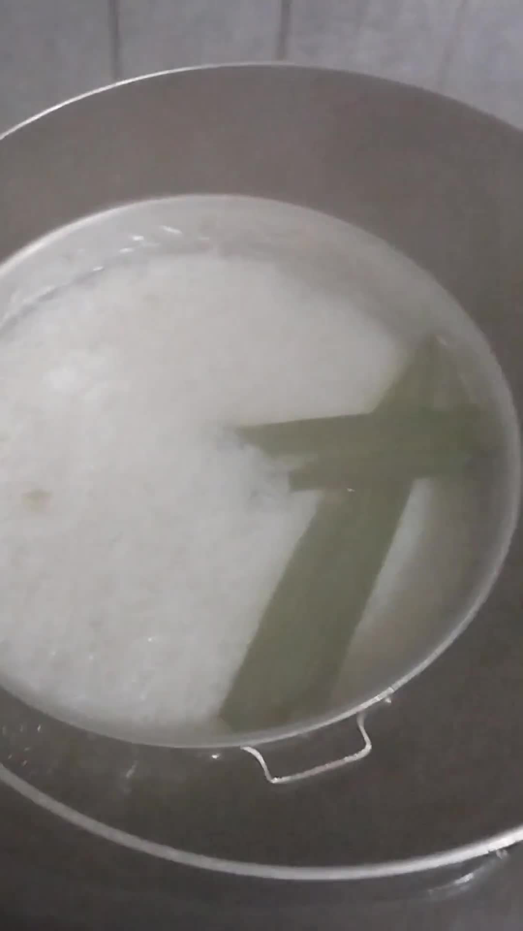 Foto langkah ke 4 dari resep Nasi Tim.