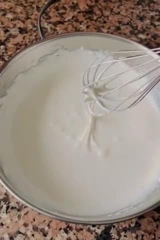 Foto del paso 2 de la receta: Tiramisú de crema de chocolate blanco 🍫🍫🍫