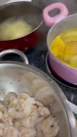صورة لخطوة 1 من وصفة مقلوبة روبيان 🍤