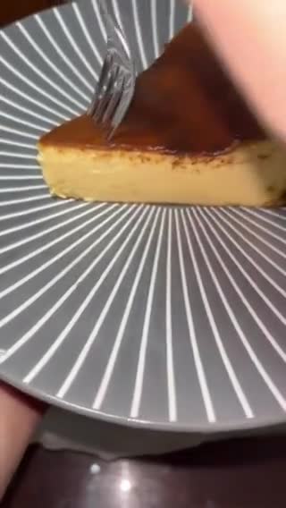 Foto langkah ke 7 dari resep Basque burnt cheesecake.