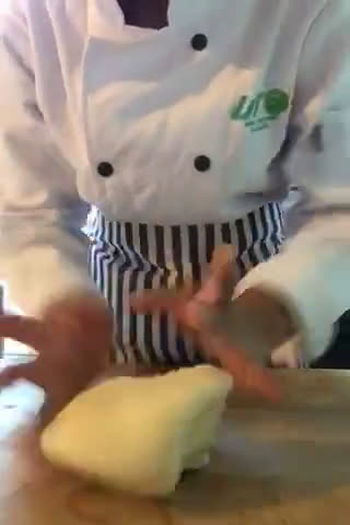 Foto del paso 7 de la receta: Ciabatta con dip de alcachofa y espinaca 🥖🥬