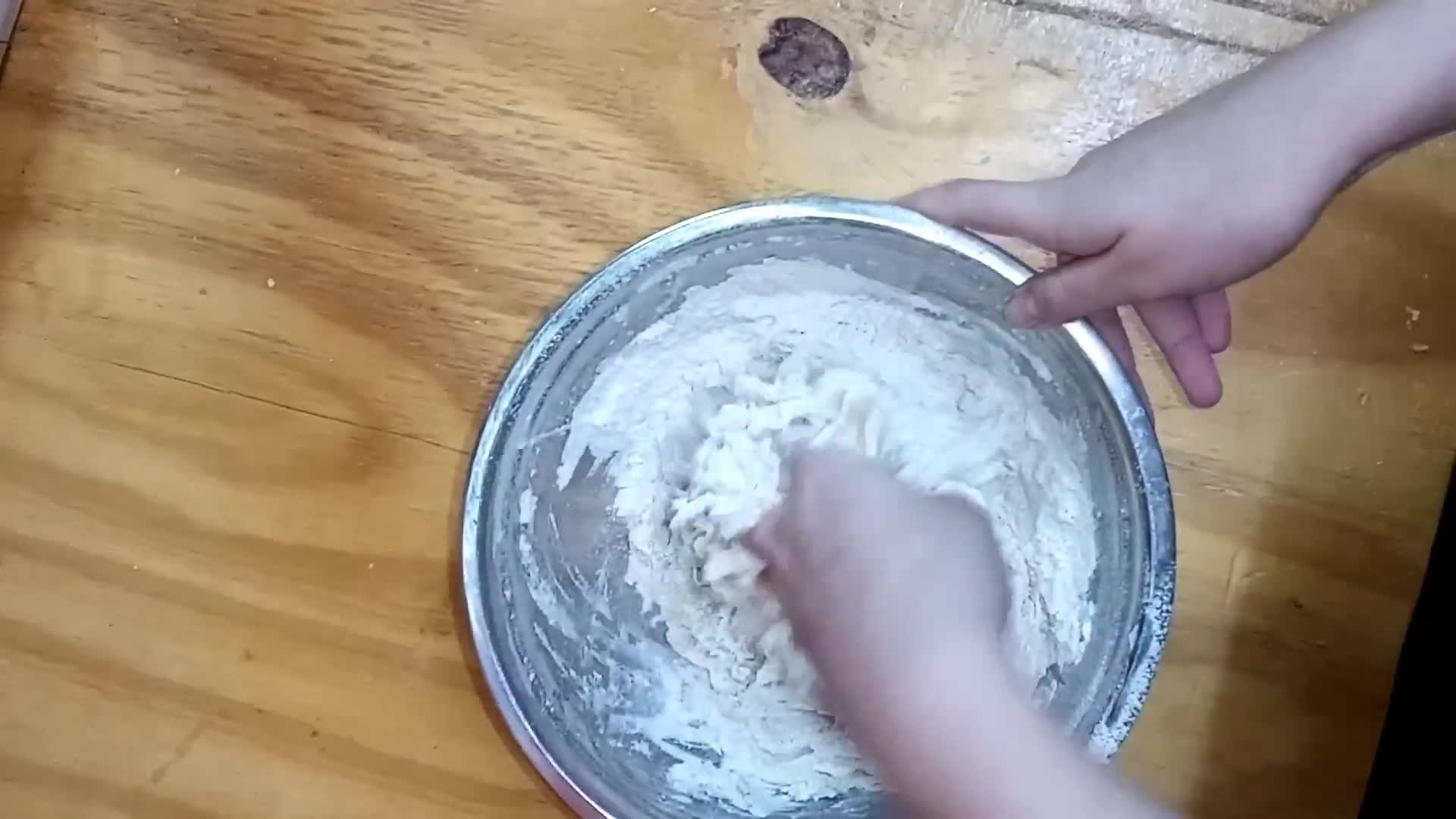 Foto del paso 4 de la receta: Torta 80 golpes con levadura seca