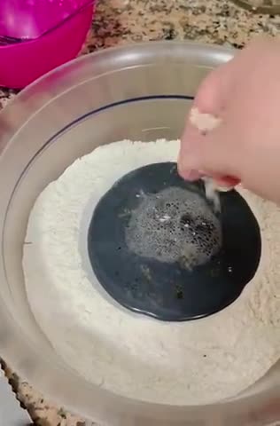 Foto del paso 3 de la receta: Pan de Hamburguesa 🍔 🦑 🌿