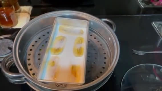 Foto langkah ke 4 dari resep Nagasari Loyang.
