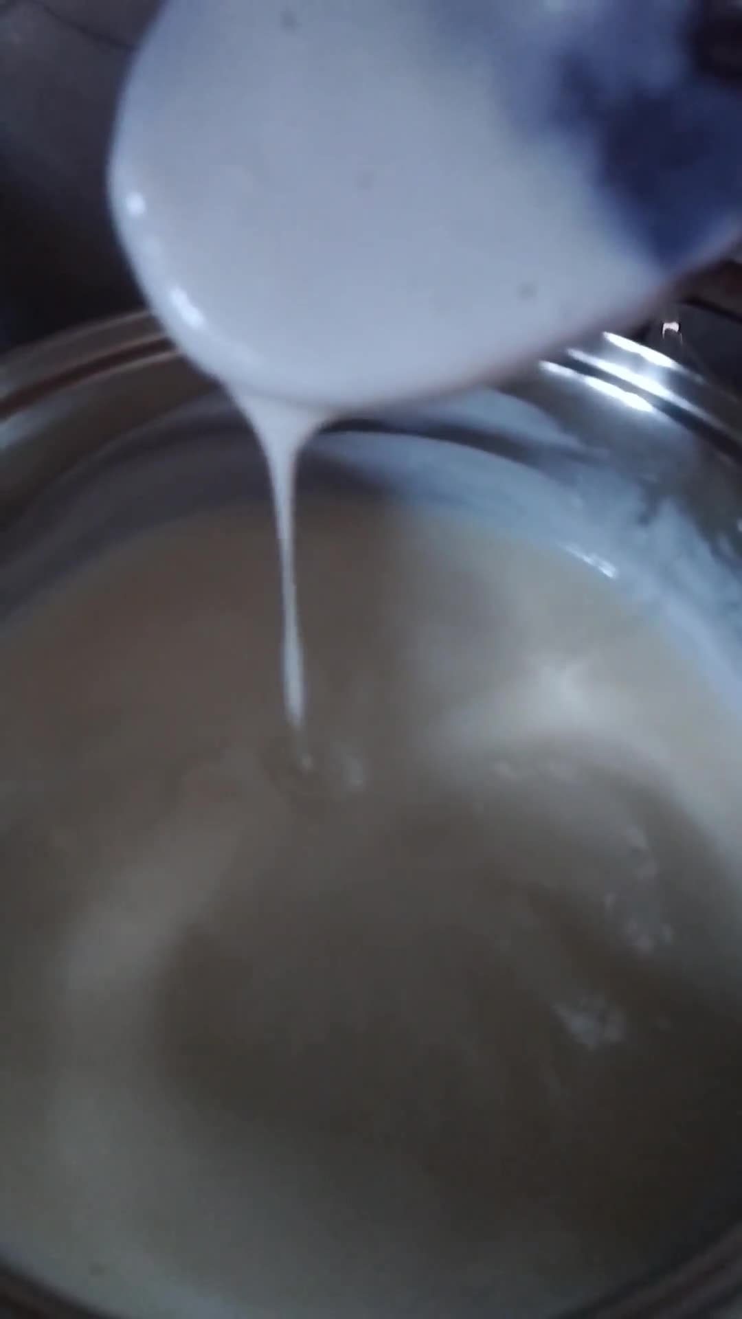 Foto del paso 3 de la receta: Salsa blanca fácil y rápida 🥣
