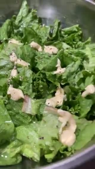 Foto del paso 4 de la receta: Ensalada jauregrill es una receta propia fresca con mucho vegetales arcoíris y un gran sabor Mex